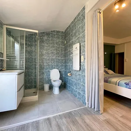 Holiday home Maison Du Canal Avec Cour Privee