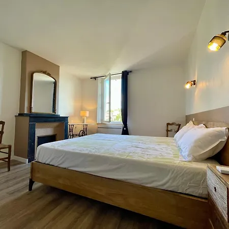 Holiday home Maison Du Canal Avec Cour Privee Carcassonne
