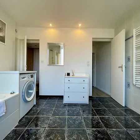 Maison Du Canal Avec Cour Privee *