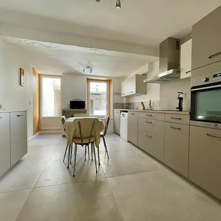 Maison Du Canal Avec Cour Privee