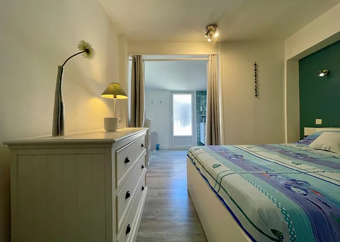 Maison Du Canal Avec Cour Privee *