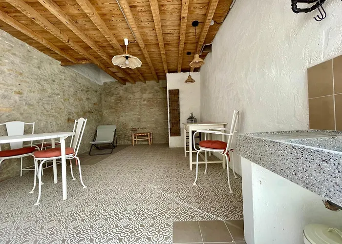 Feriehus Maison Du Canal Avec Cour Privee Carcassonne